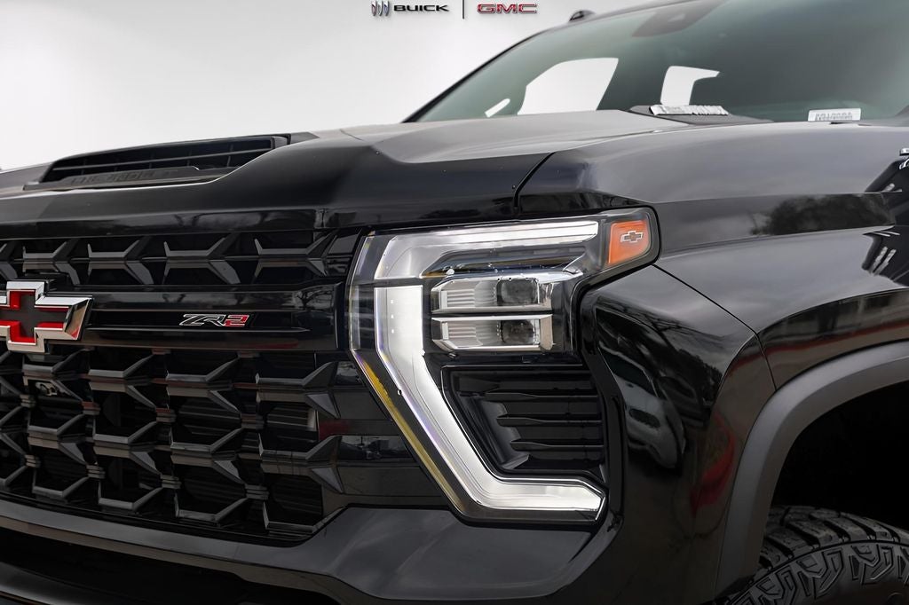 2025 Chevrolet Silverado 2500HD ZR2