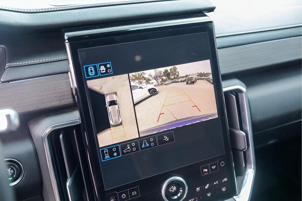 2024 GMC Acadia Denali