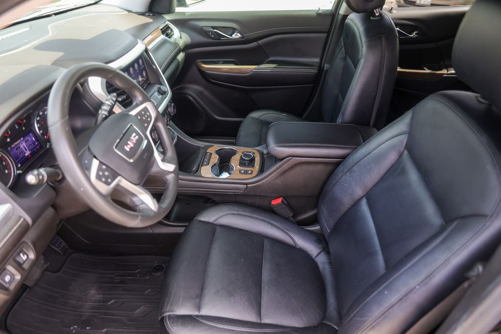 2022 GMC Acadia SLE