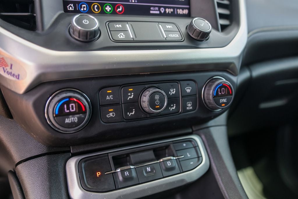 2022 GMC Acadia SLE