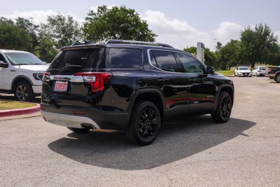 2022 GMC Acadia SLE