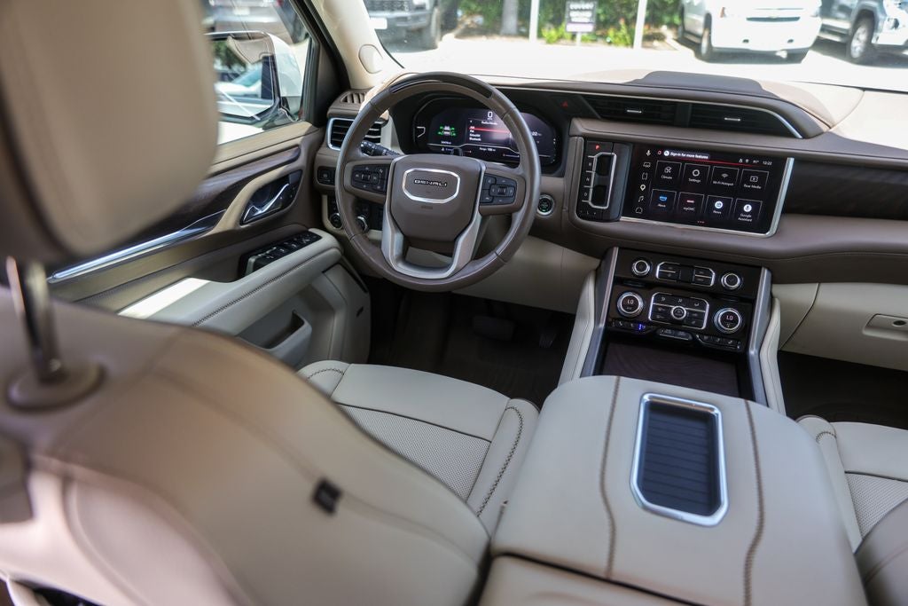 2023 GMC Yukon Denali