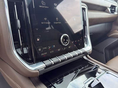 2025 GMC Yukon Denali Ultimate