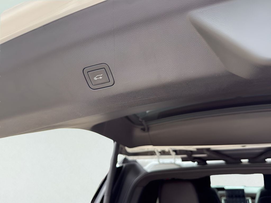 2025 GMC Yukon Denali Ultimate