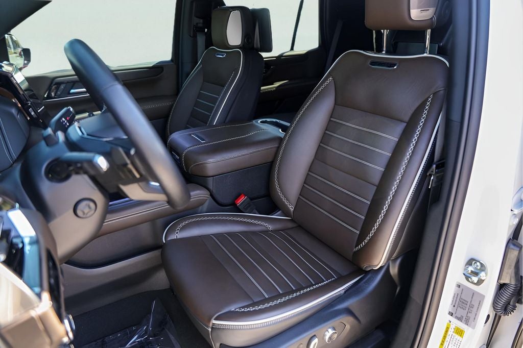 2025 GMC Yukon Denali Ultimate