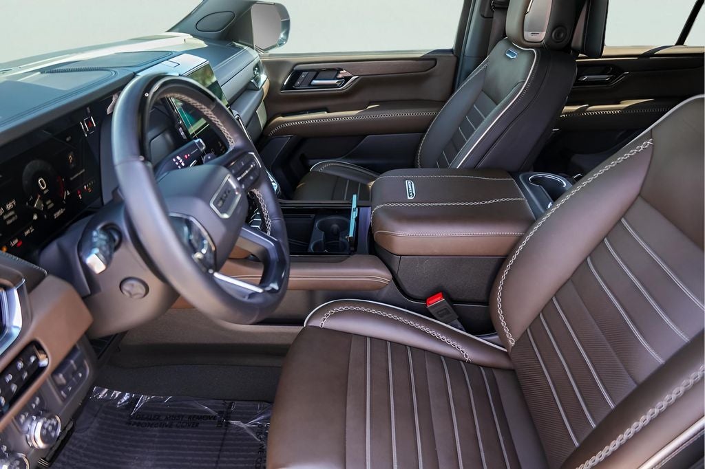 2025 GMC Yukon Denali Ultimate