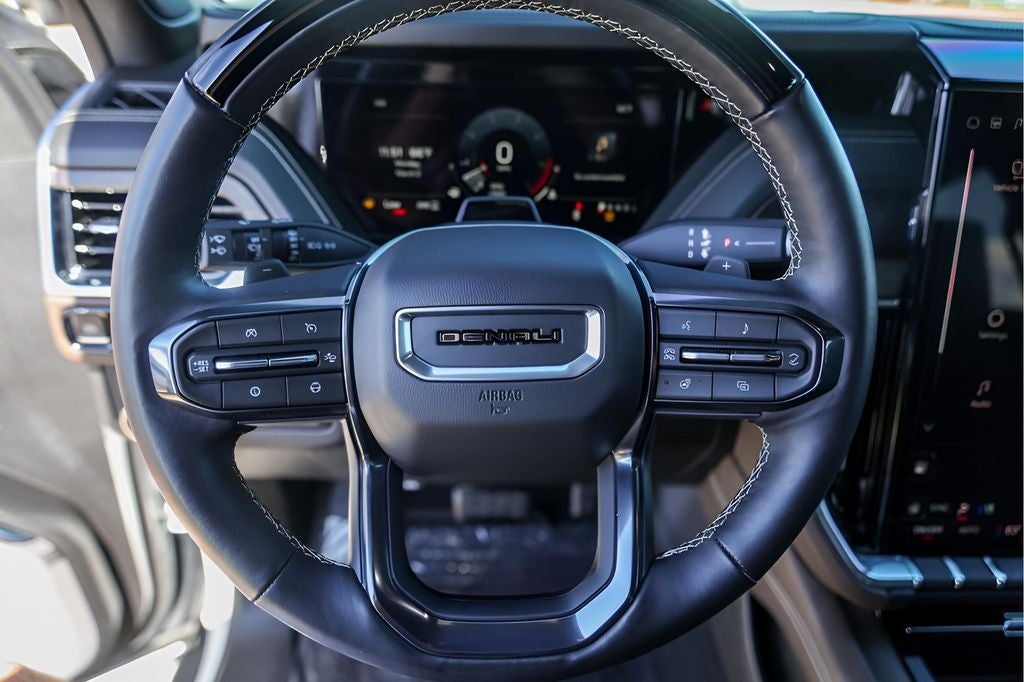 2025 GMC Yukon Denali Ultimate