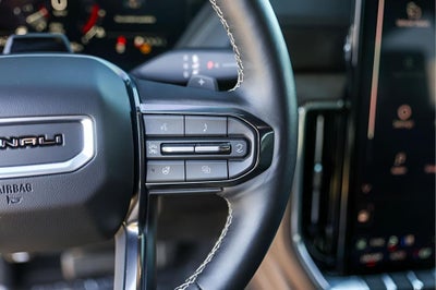 2025 GMC Yukon Denali Ultimate