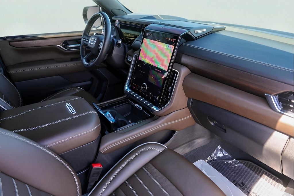 2025 GMC Yukon Denali Ultimate