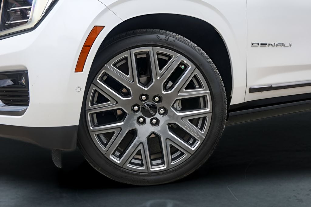 2025 GMC Yukon Denali Ultimate