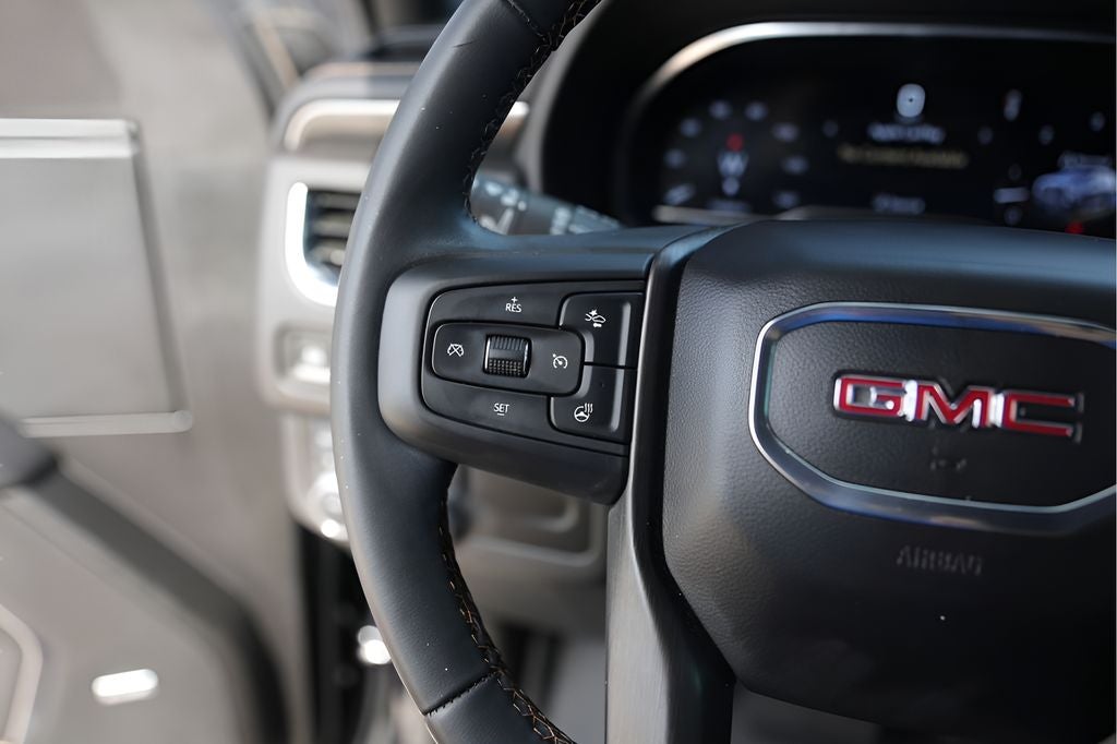 2023 GMC Yukon XL AT4