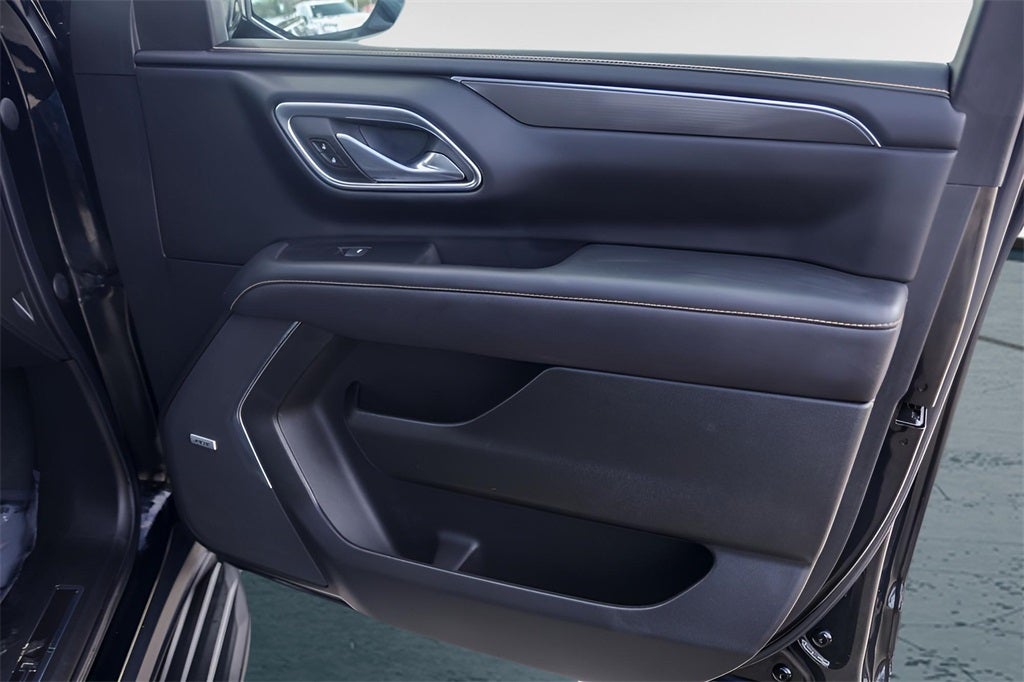 2023 GMC Yukon XL AT4