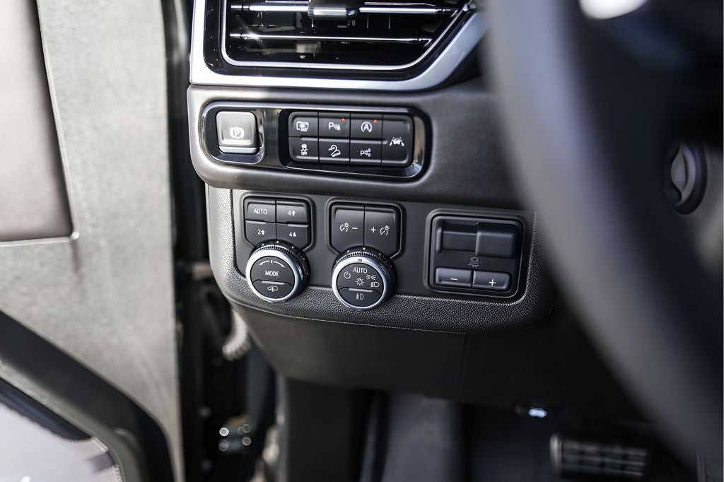 2025 GMC Yukon AT4 Ultimate