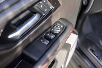 2025 GMC Yukon AT4 Ultimate