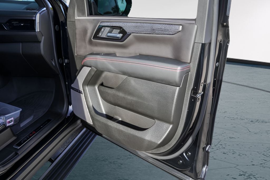 2025 GMC Yukon AT4 Ultimate