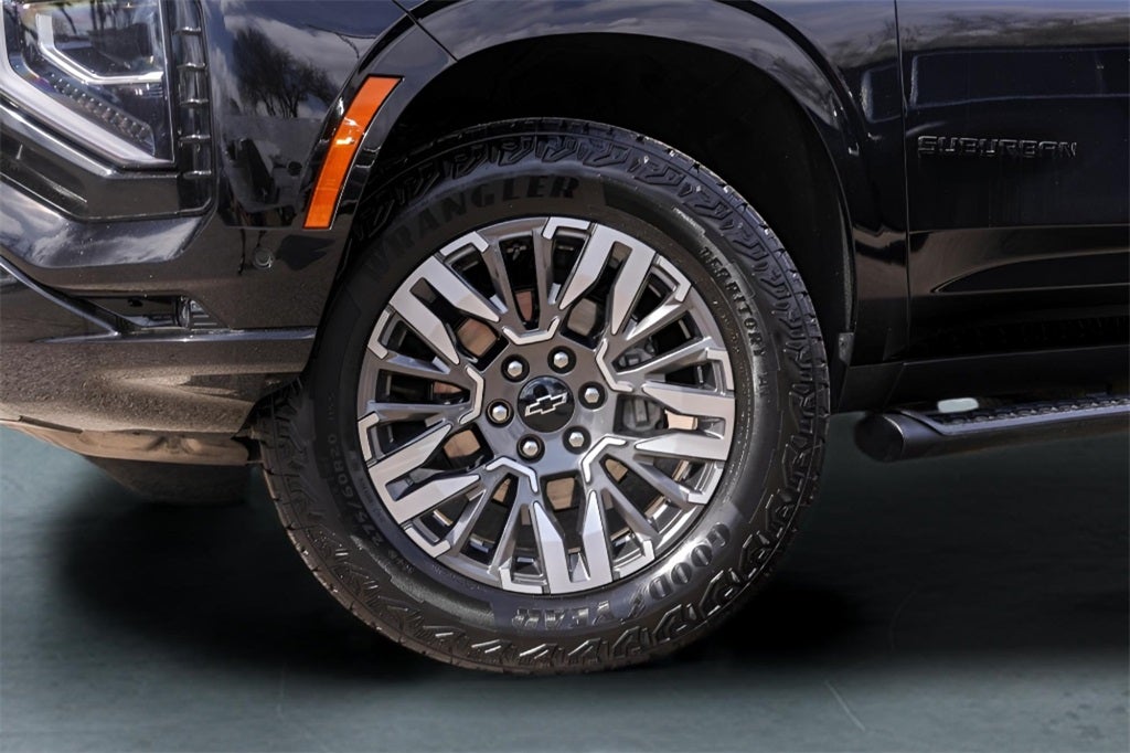 2025 Chevrolet Suburban Z71