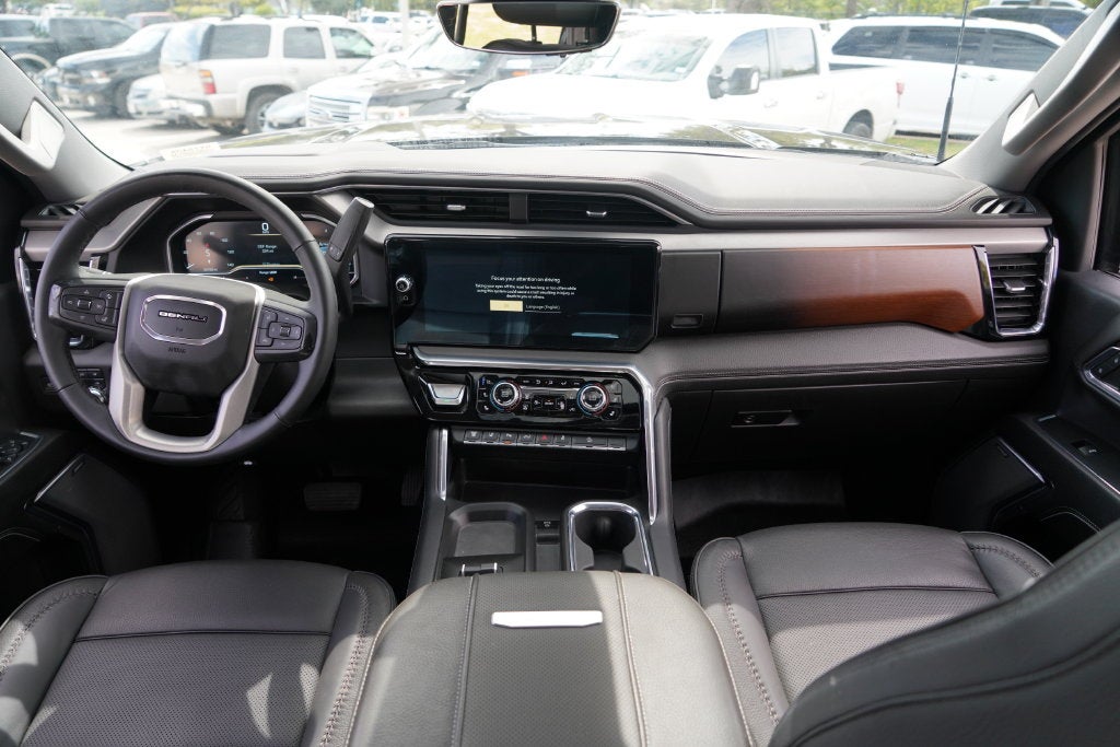 2024 GMC Sierra 2500HD Denali