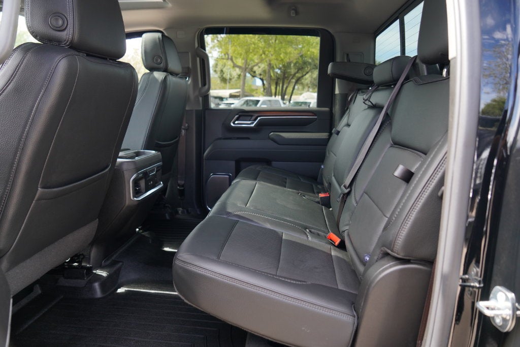 2024 GMC Sierra 2500HD Denali
