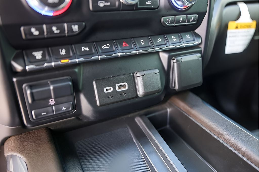 2023 GMC Sierra 2500HD Denali