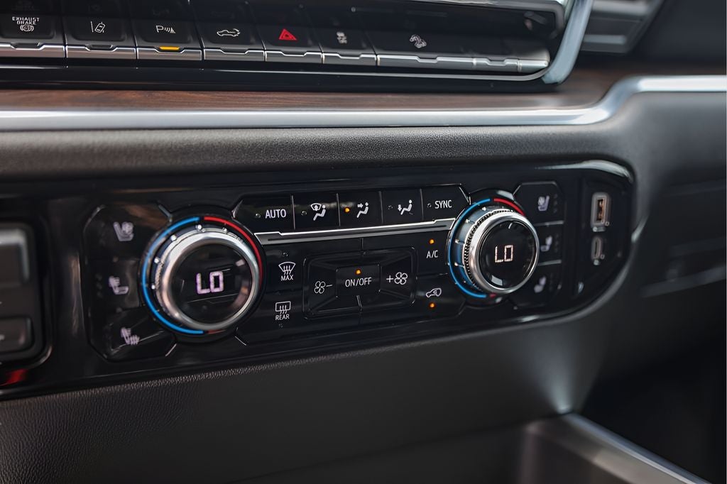2025 GMC Sierra 2500HD SLT