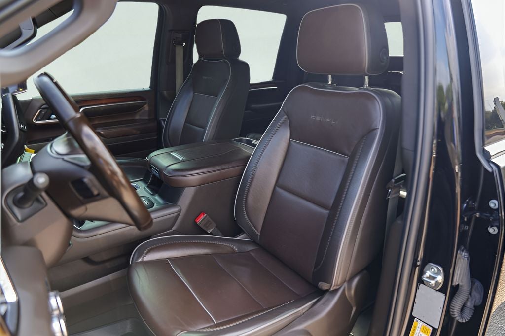 2025 GMC Sierra 2500HD Denali
