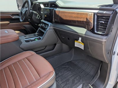 2025 GMC Sierra 3500HD Denali Ultimate Dully