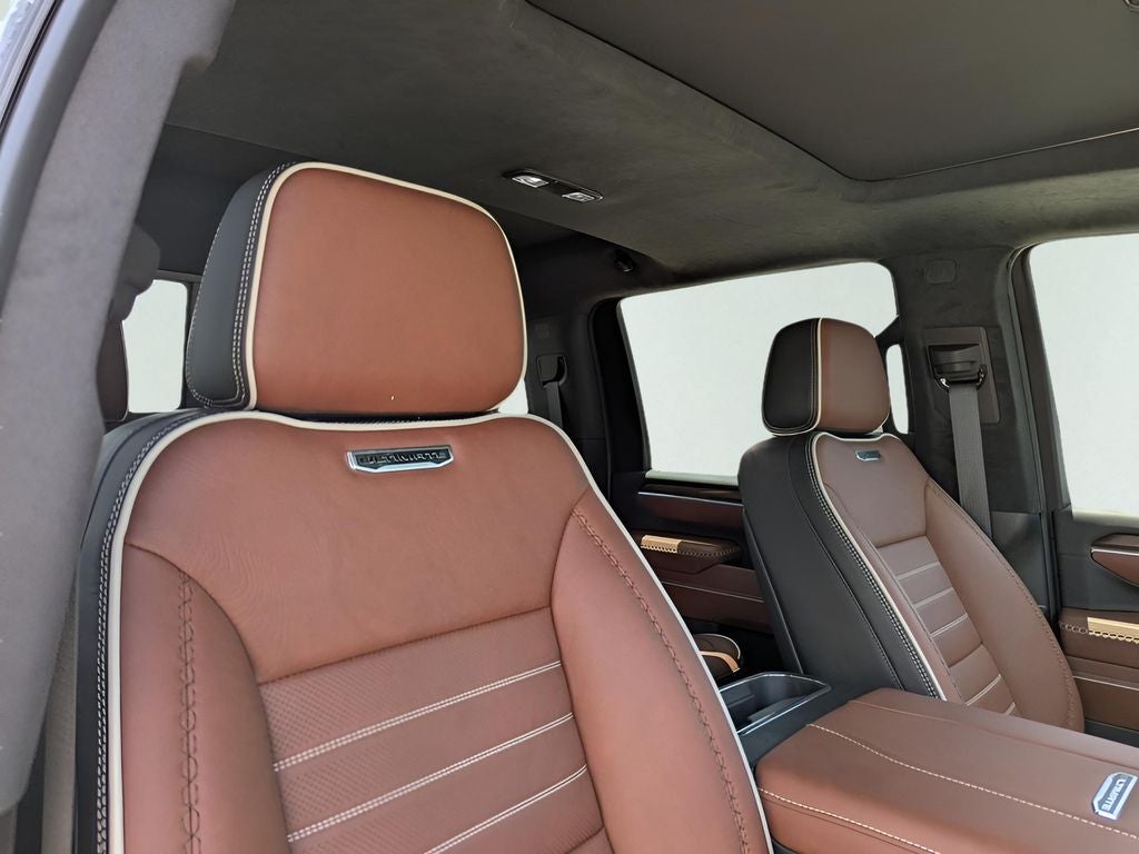 2025 GMC Sierra 3500HD Denali Ultimate Dully