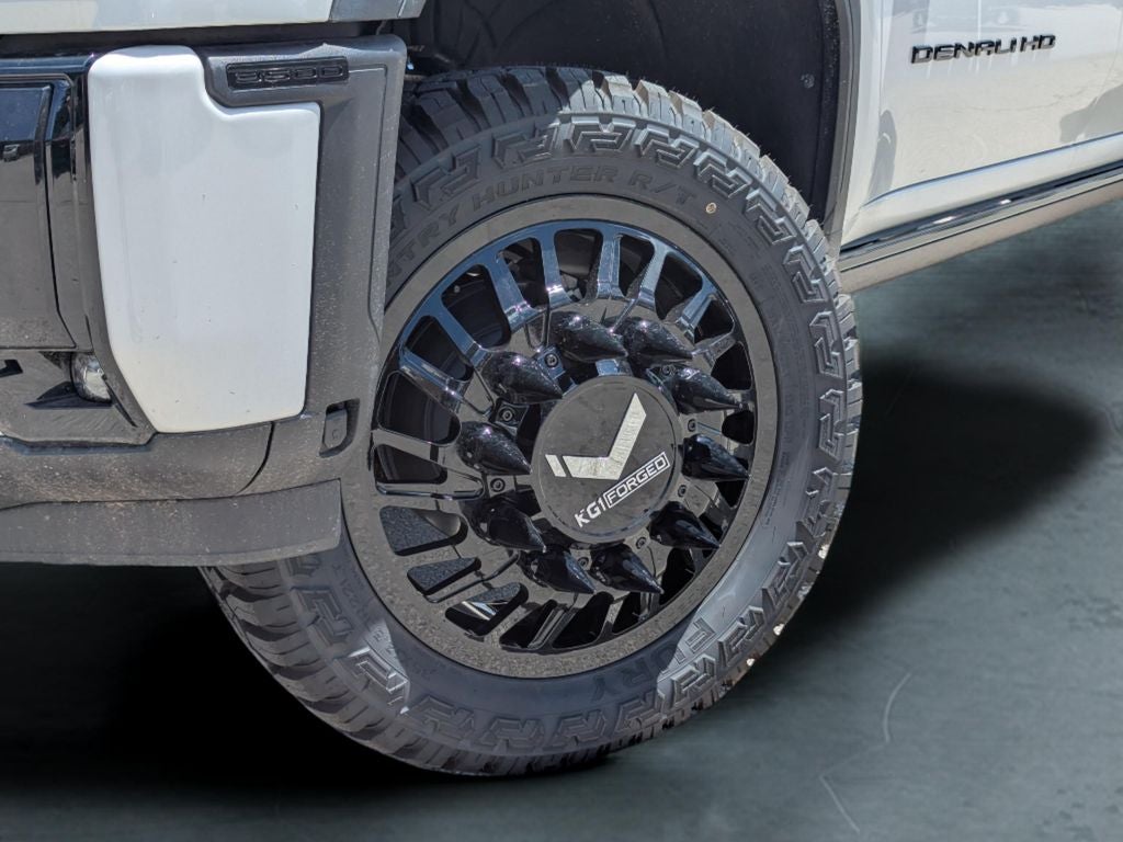 2025 GMC Sierra 3500HD Denali Ultimate Dully