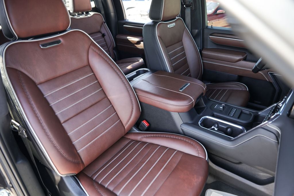 2025 GMC Sierra 3500HD Denali Ultimate