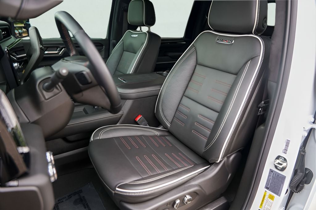 2025 GMC Sierra 2500HD AT4X