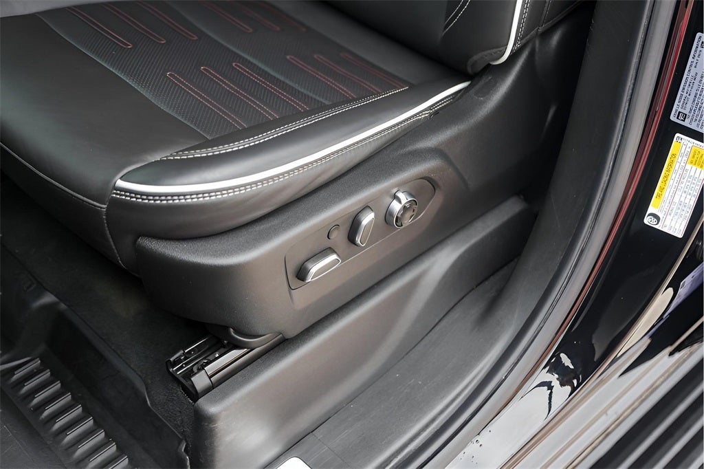 2025 GMC Sierra 2500HD AT4X