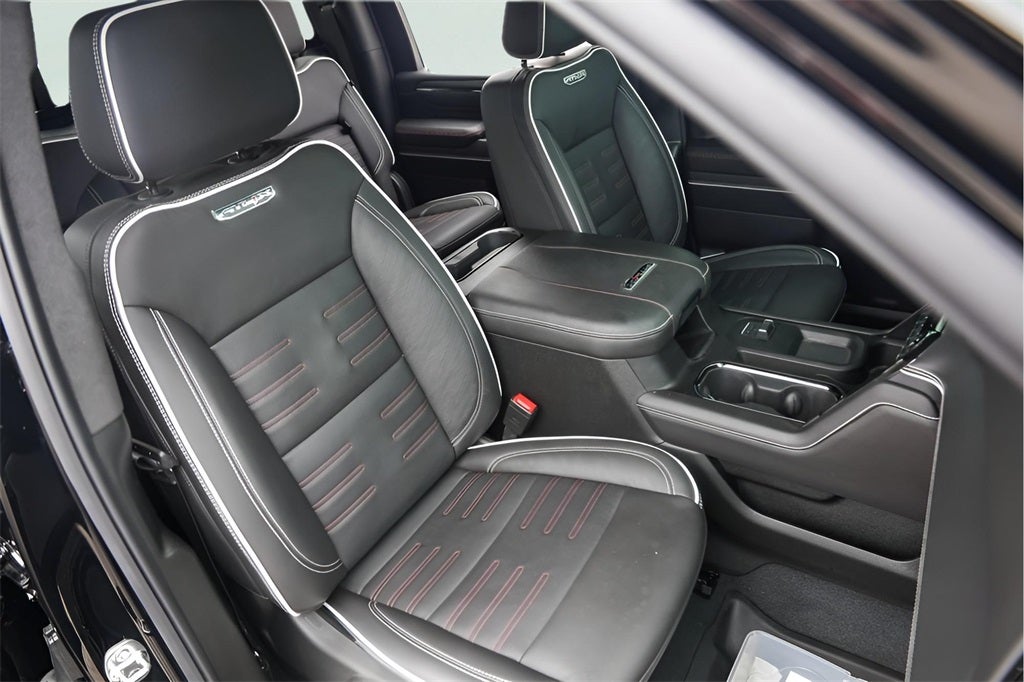 2025 GMC Sierra 2500HD AT4X