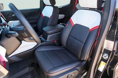 2023 GMC Canyon AT4X