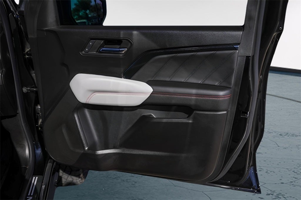 2023 GMC Canyon AT4X