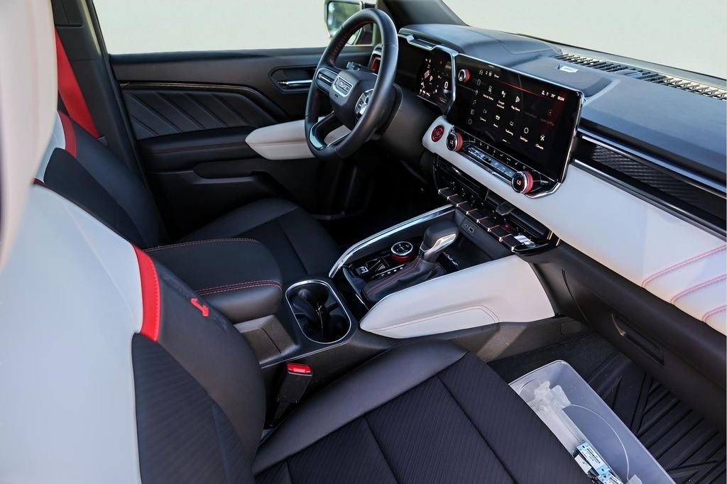 2023 GMC Canyon AT4X