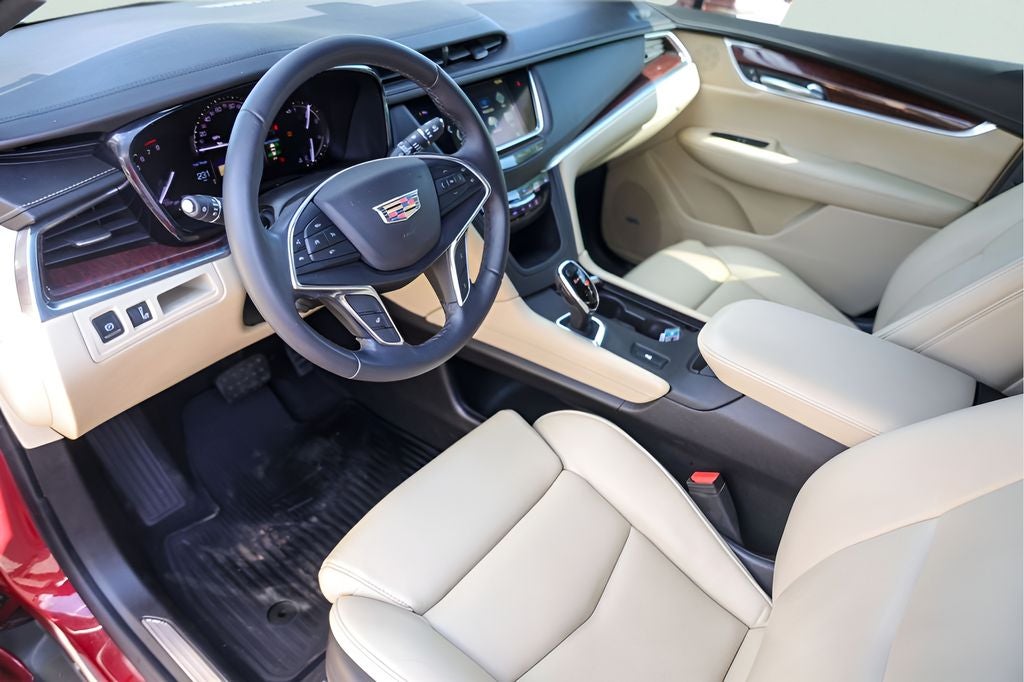 2017 Cadillac XT5 Luxury