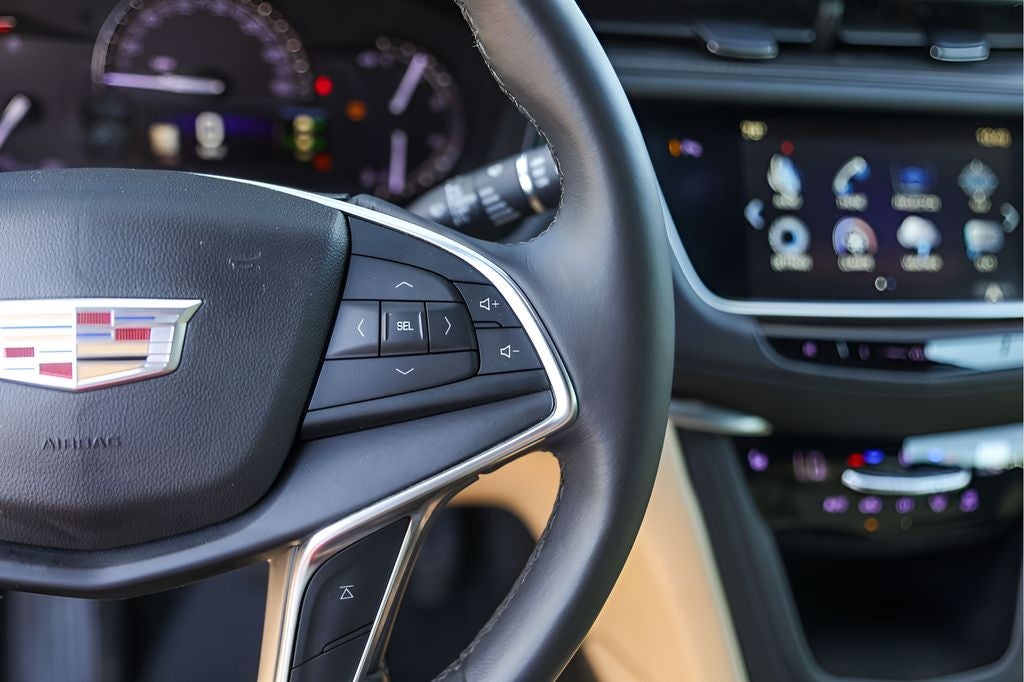 2017 Cadillac XT5 Luxury