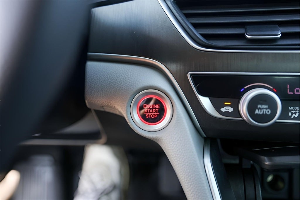 2019 Honda Accord Base