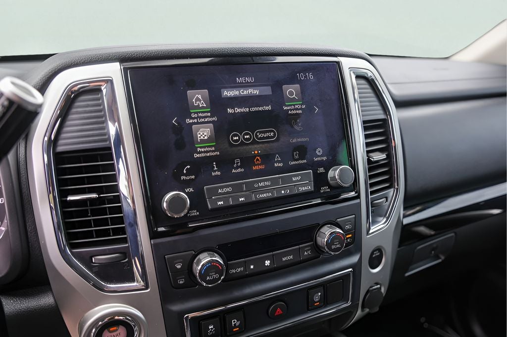 2021 Nissan Titan SV