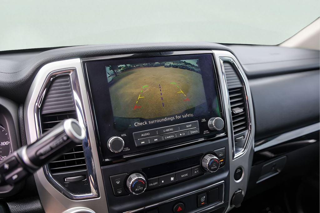 2021 Nissan Titan SV