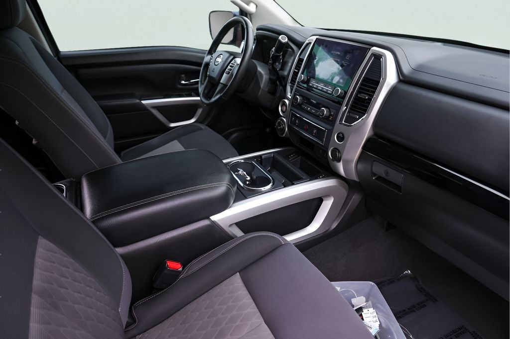 2021 Nissan Titan SV