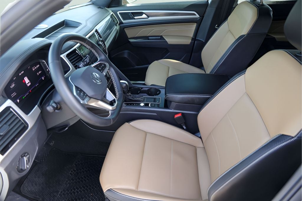 2023 Volkswagen Atlas Cross Sport 2.0T SE w/Technology