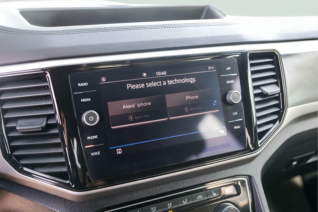 2023 Volkswagen Atlas Cross Sport 2.0T SE w/Technology