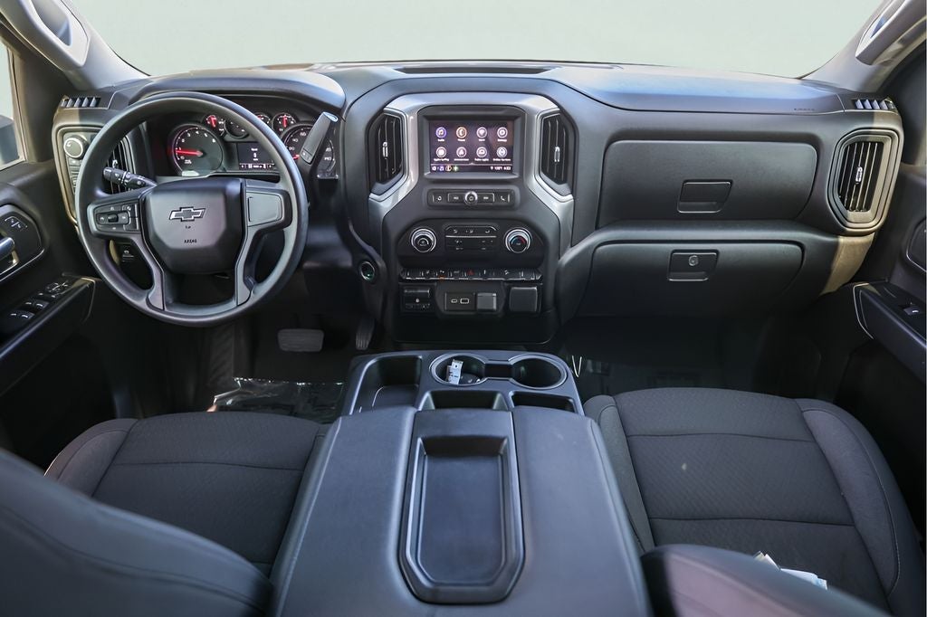 2025 Chevrolet Silverado 2500HD Custom