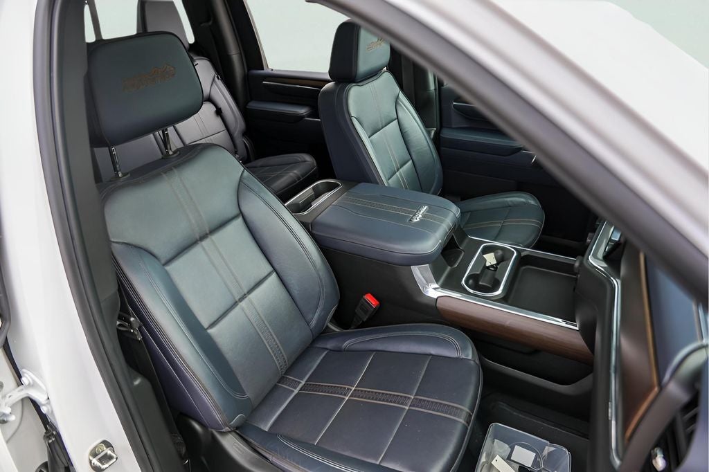 2024 Chevrolet Silverado 3500HD High Country