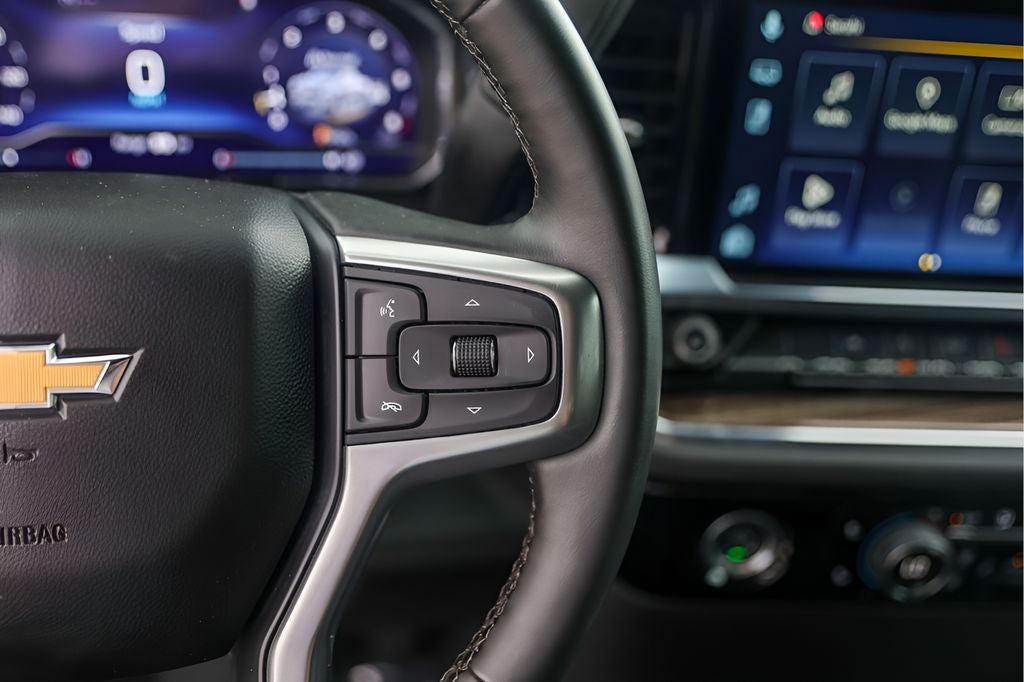 2024 Chevrolet Silverado 1500 LT LT1