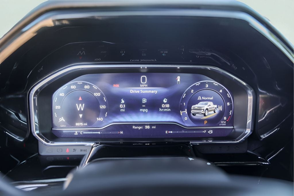 2025 Chevrolet Silverado 1500 LT LT1