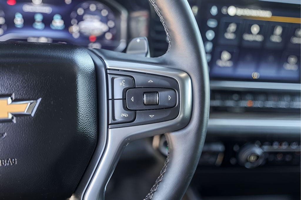 2025 Chevrolet Silverado 1500 LT LT1
