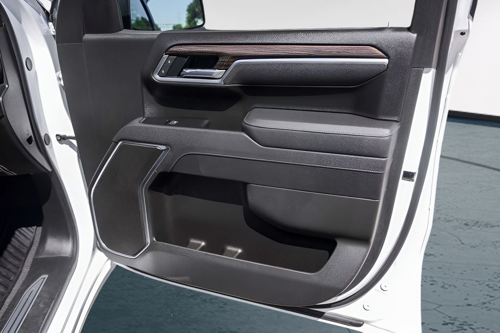 2025 Chevrolet Silverado 1500 LT LT1