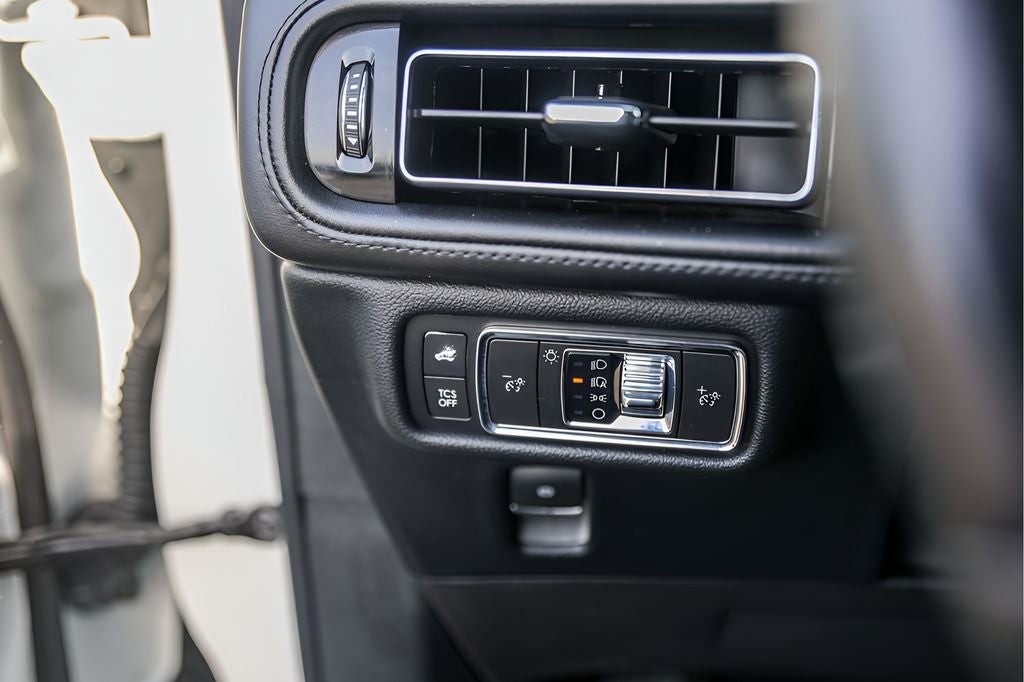 2021 Lincoln Nautilus Standard